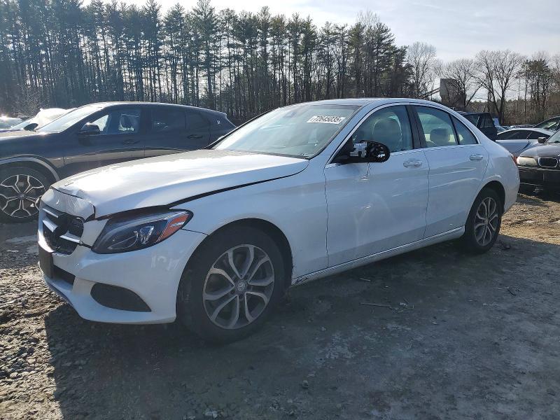 Mercedes-Benz C-Class 2016, VIN 55SWF4JB9GU107249, 2/5
