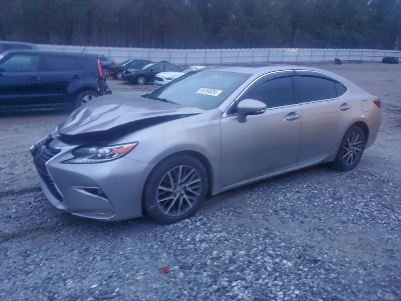 Lexus ES 2016, VIN 58ABK1GG0GU020431, 3/5