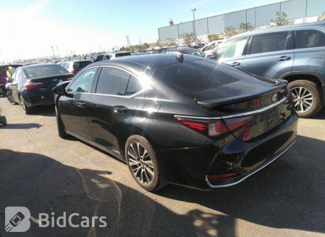 Lexus ES 2021, VIN 58ADA1C15MU010308, 3/5