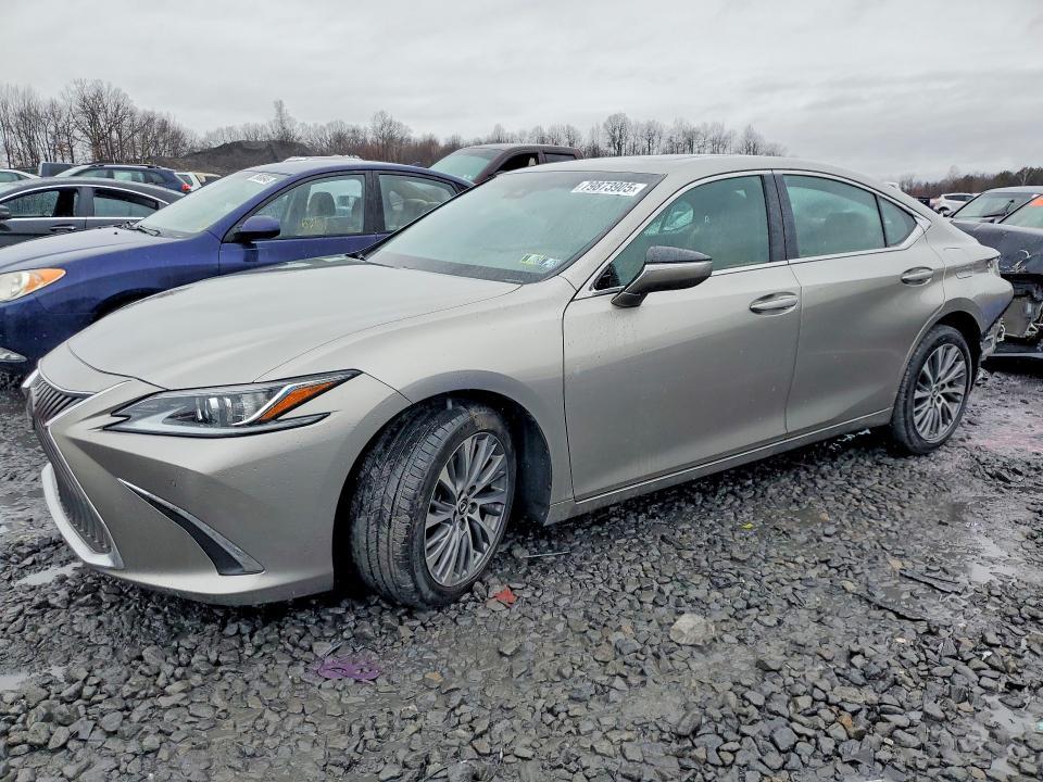 Lexus ES 2020, VIN 58AE21B19LU011169, 3/5