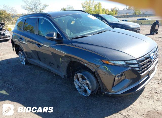 Hyundai Tucson 2022, VIN 5NMJB3AEXNH085043, 4/11
