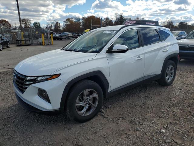 Hyundai Tucson 2022, VIN 5NMJBCAEXNH098696, 3/5