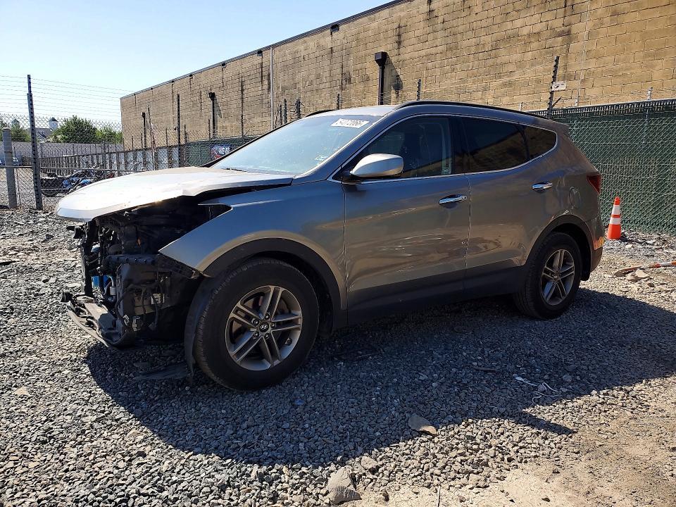 Hyundai Santa Fe 2018, VIN 5NMZUDLB8JH054440, 4/11