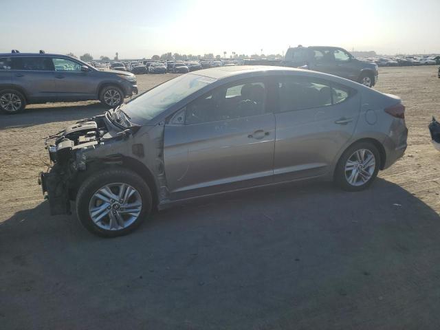 Hyundai Elantra 2018, VIN 5NPD74LF0JH370535, 3/5