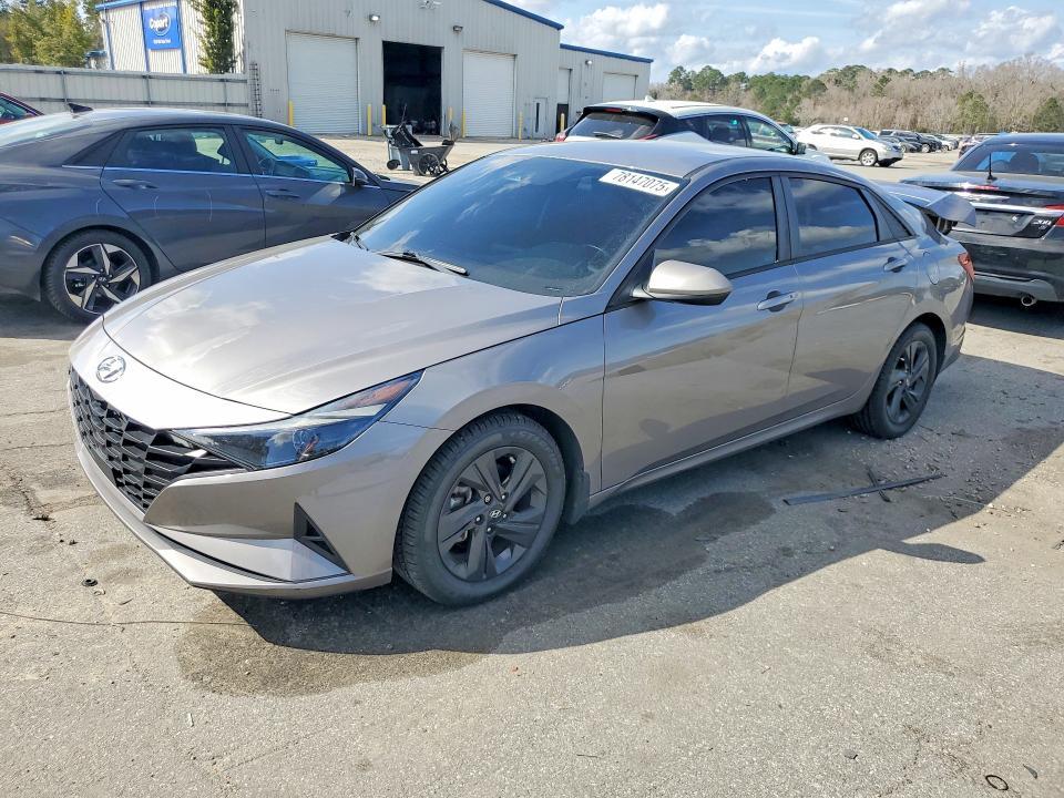 Hyundai Elantra 2020, VIN 5NPD84LF9LH626011, 2/5