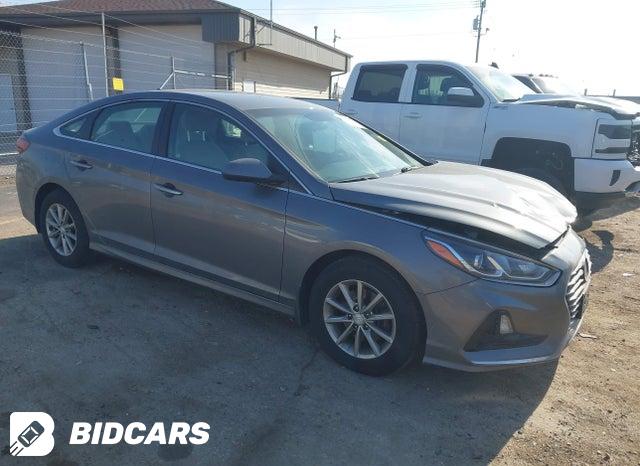 Hyundai Sonata 2018, VIN 5NPE34AB4JH611142, 3/5