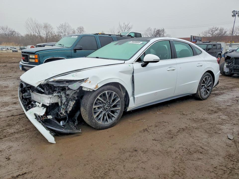 Hyundai Sonata 2021, VIN 5NPEK4JC5MH105772, 3/5