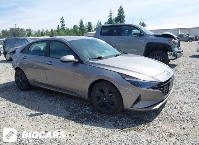 Hyundai Elantra 2021, VIN 5NPLM4AG0MH051835, 3/5