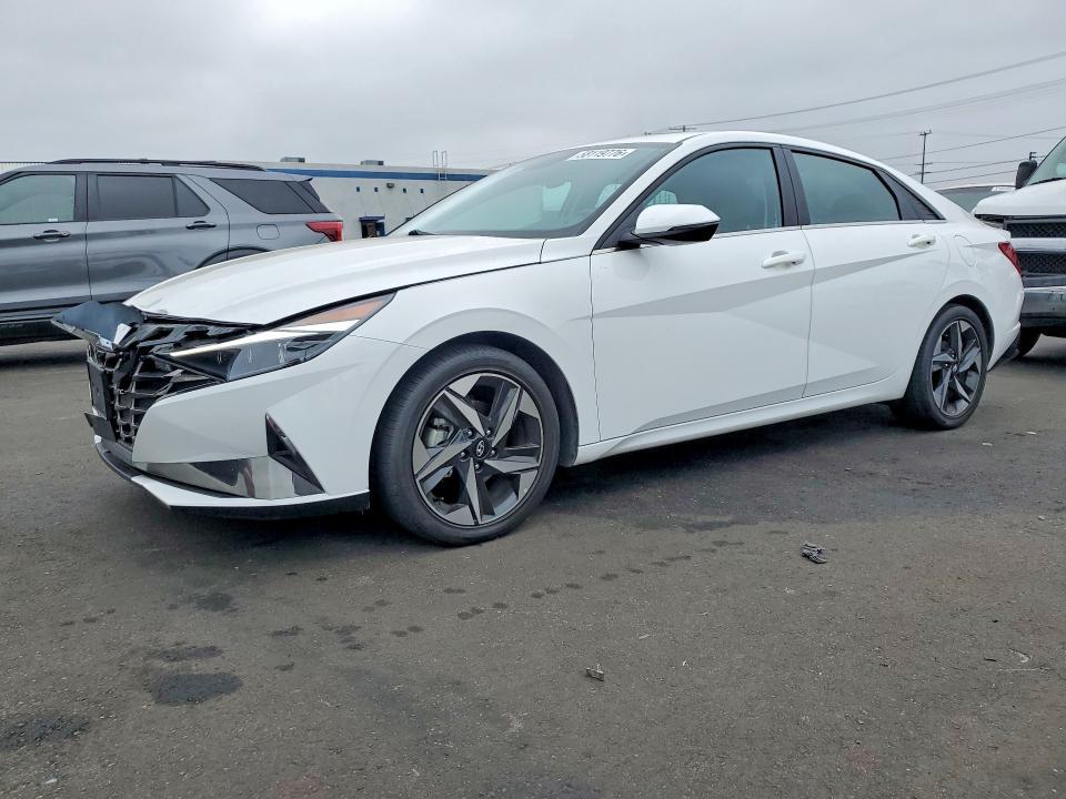 Hyundai Elantra 2022, VIN 5NPLM4AG4NH055064, 3/5