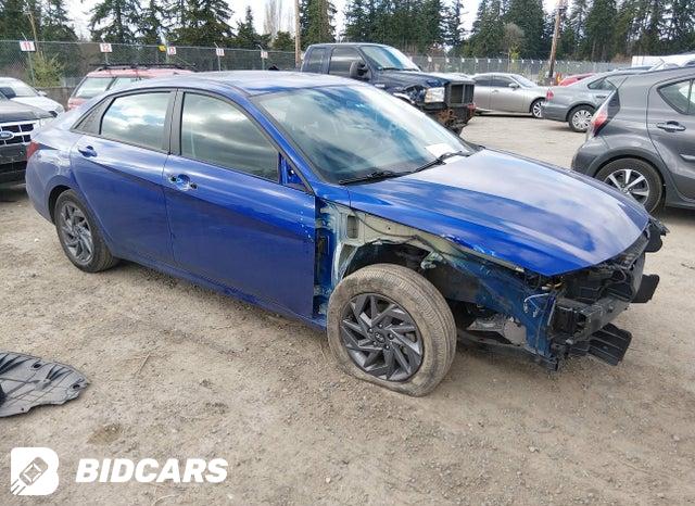 Hyundai Elantra 2023, VIN 5NPLS4AG5PH097297, 2/5