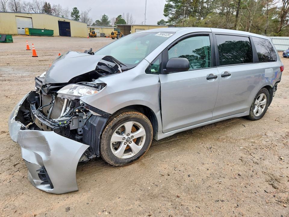 Toyota Sienna 2021, VIN 5TDBRKEC7MS004059, 4/5