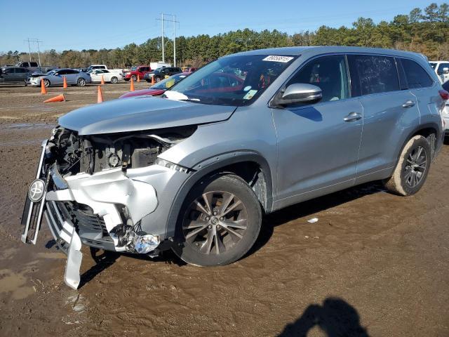 Toyota Highlander 2017, VIN 5TDBZRFH5HS481159, 2/11