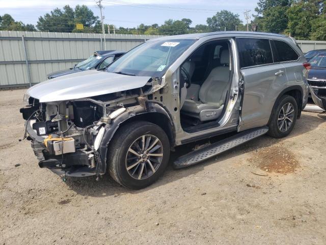 Toyota Highlander 2019, VIN 5TDDGRFH1KS072758, 9/11