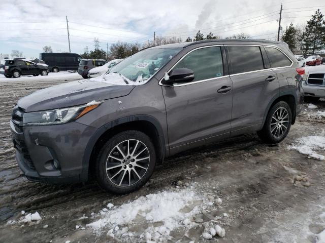 Toyota Highlander 2016, VIN 5TDDKRFH2GS322143, 17/21