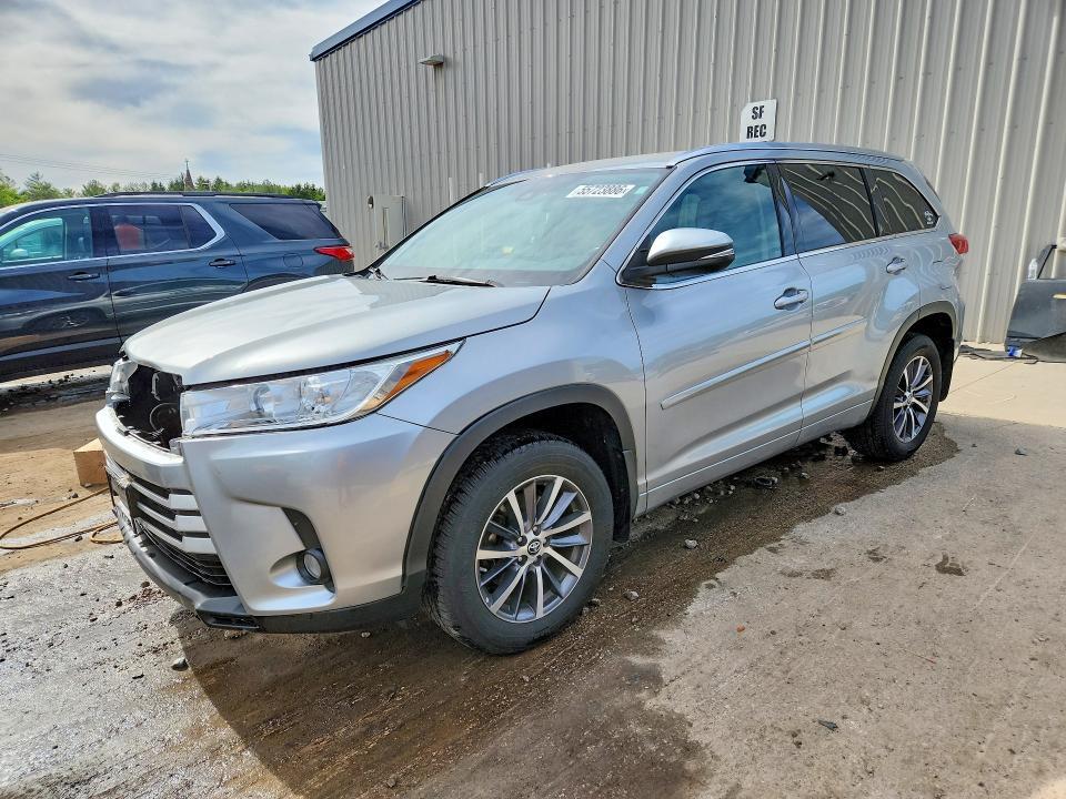 Toyota Highlander 2016, VIN 5TDDKRFH4GS335069, 5/8