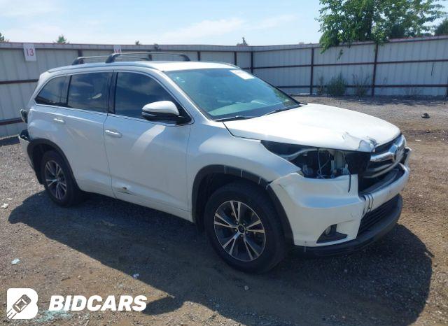 Toyota Highlander 2016, VIN 5TDDKRFH7GS247701, 4/11