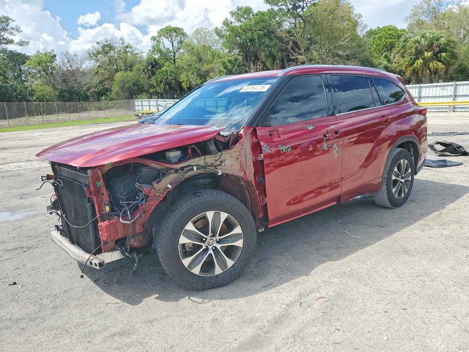 Toyota Highlander 2020, VIN 5TDDZRBH8LS032162, 1/5