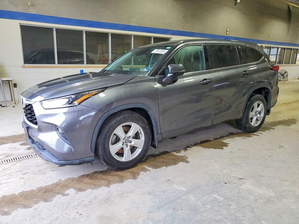 Toyota Highlander 2021, VIN 5TDGBRCH0MS521947, 2/5