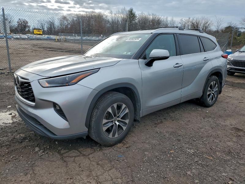 Toyota Highlander 2021, VIN 5TDHBRCH0MS048359, 8/11