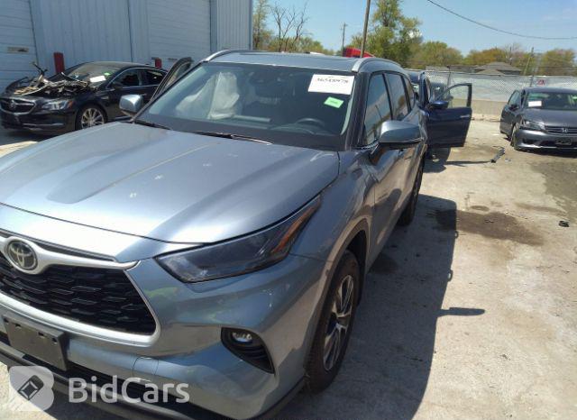 Toyota Highlander 2022, VIN 5TDHZRBH6NS210705, 2/21