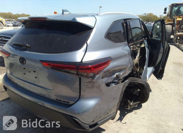 Toyota Highlander 2022, VIN 5TDHZRBH6NS210705, 4/21
