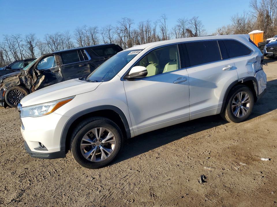 Toyota Highlander 2016, VIN 5TDJKRFH8GS348118, 2/11