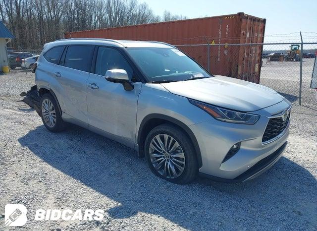 Toyota Highlander 2025, VIN 5TDKBRCH0SS655221, 10/11