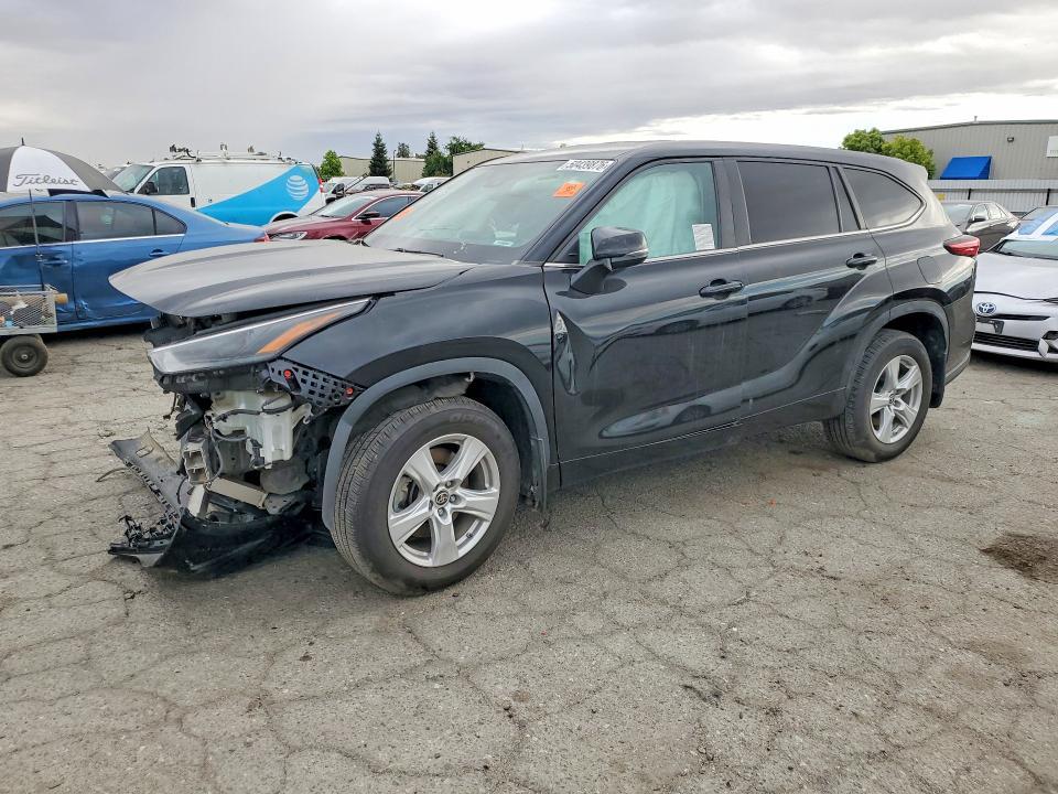 Toyota Highlander 2024, VIN 5TDKBRCH2RS636213, 1/5