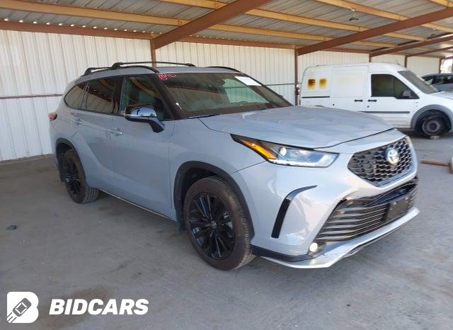 Toyota Highlander 2025, VIN 5TDKBRCH4SS673883, 4/11