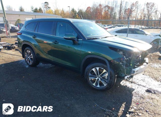 Toyota Highlander 2024, VIN 5TDKDRBH3RS539307, 3/5
