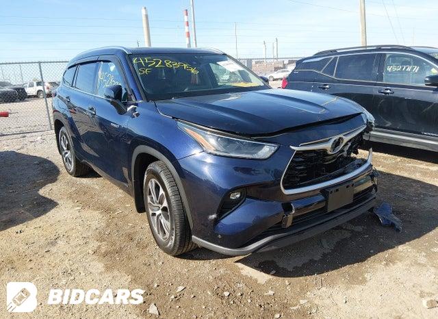Toyota Highlander 2022, VIN 5TDLZRBH1NS237840, 3/5
