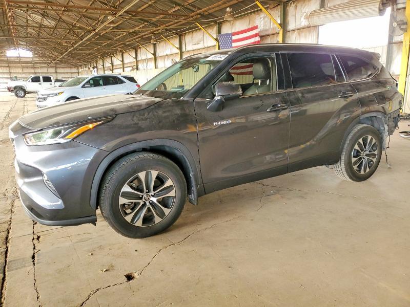 Toyota Highlander 2022, VIN 5TDXBRCH3NS077433, 4/5