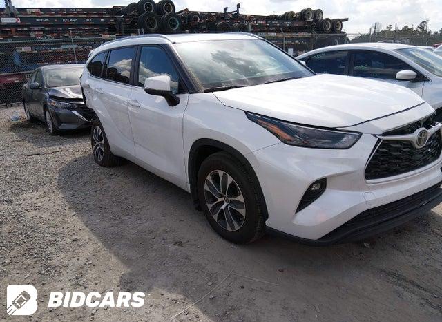 Toyota Highlander 2023, VIN 5TDXBRCH3PS123345, 1/11