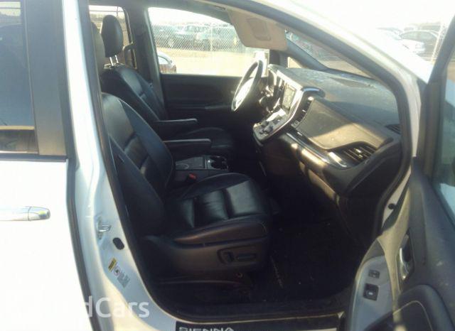 Toyota Sienna 2015, VIN 5TDXK3DC4FS683177, 5/20
