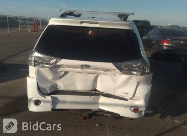 Toyota Sienna 2015, VIN 5TDXK3DC4FS683177, 6/20