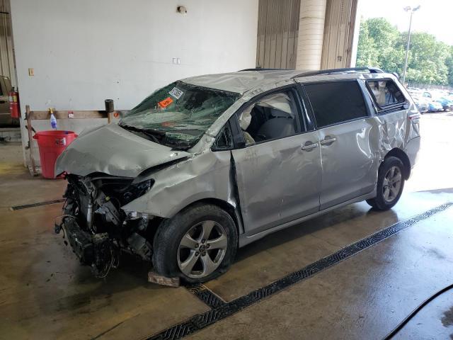 Toyota Sienna 2021, VIN 5TDYRKEC0MS058720, 4/8