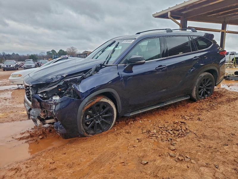 Toyota Highlander 2021, VIN 5TDZARAH0MS506265, 4/5