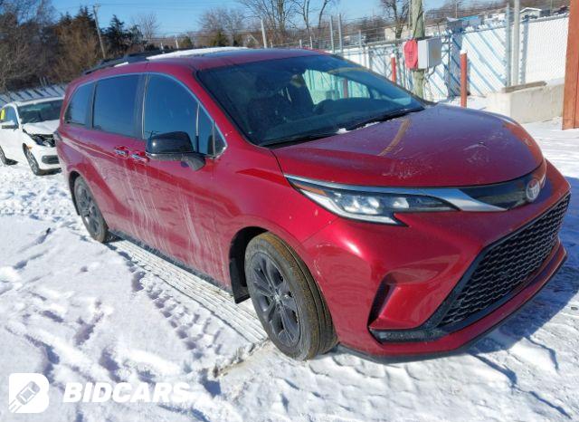 Toyota Sienna 2023, VIN 5TDZSKFC1PS106060, 3/5