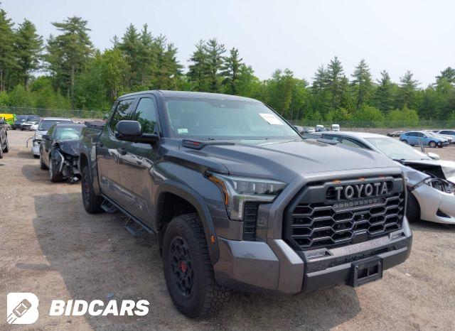 Toyota Tundra Hybrid 2024, VIN 5TFJC5DB5RX073633, 10/11
