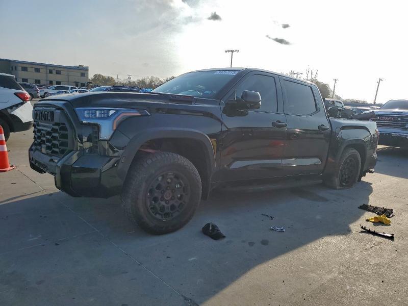 Toyota Tundra 2025, VIN 5TFLA5DB9SX277503, 3/5
