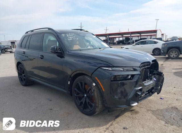 BMW X7 2024, VIN 5UX23EM08R9U61655, 3/5