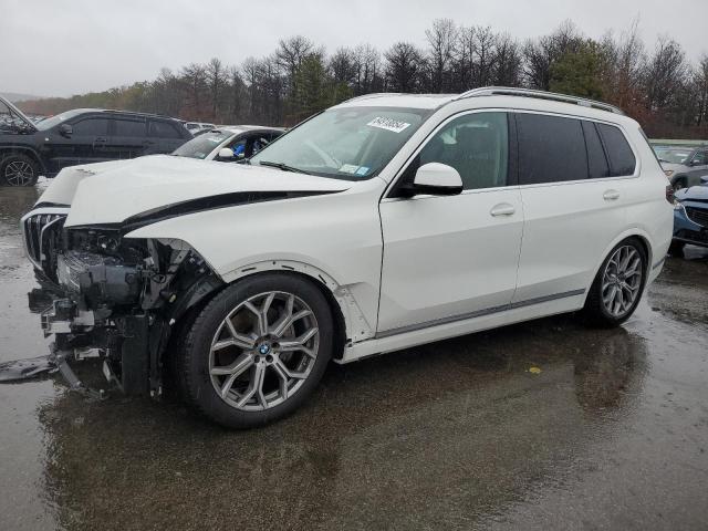 BMW X7 2023, VIN 5UX33EM00P9R04608, 3/5