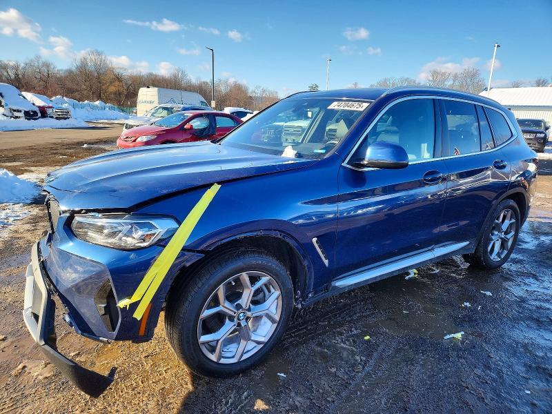 BMW X3 2022, VIN 5UX53DP04N9J05121, 2/5