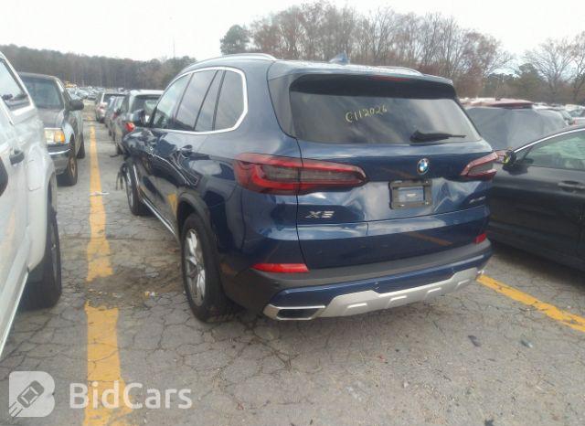 BMW X5 2021, VIN 5UXCR4C05M9F36497, 3/5