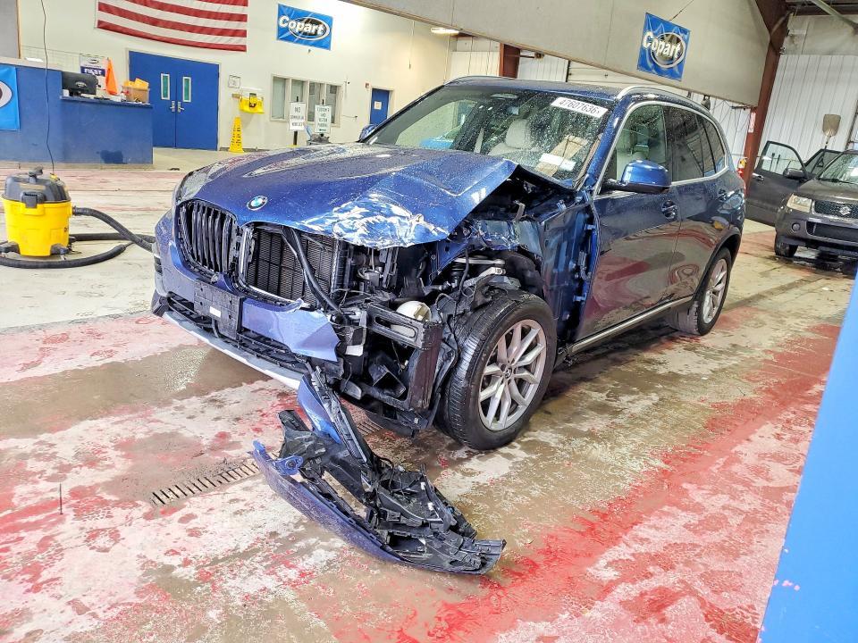 BMW X5 2021, VIN 5UXCR6C02M9F35335, 3/5