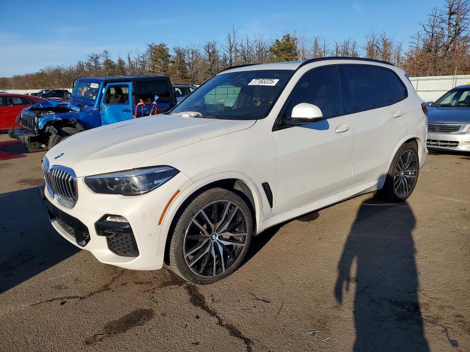 BMW X5 2020, VIN 5UXCR6C04L9C72490, 3/5