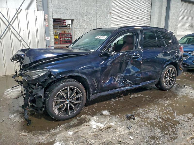 BMW X5 2023, VIN 5UXCR6C05P9N78469, 2/5