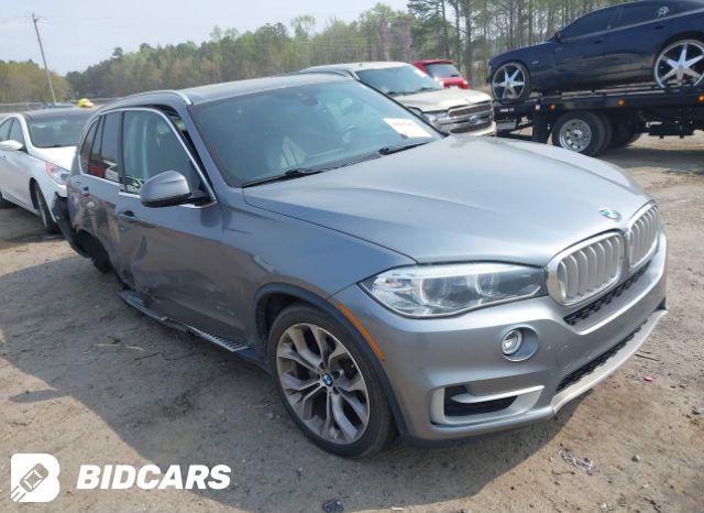 BMW X5 2019, VIN 5UXCR6C50KLL53559, 2/5