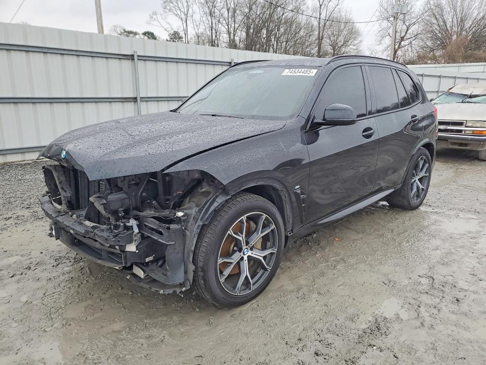 BMW X5 2019, VIN 5UXCR6C53KLL00712, 2/5