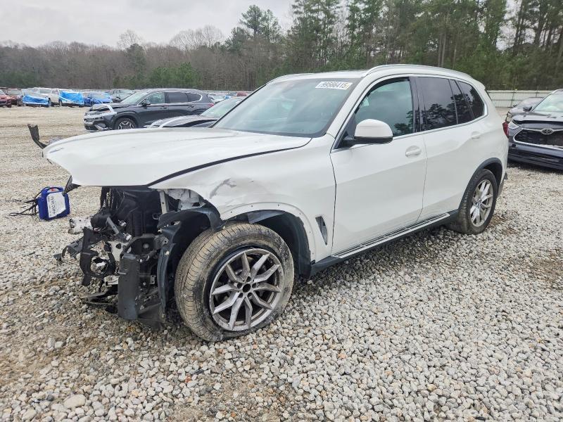 BMW X5 2022, VIN 5UXJU4C01N9M89165, 3/5